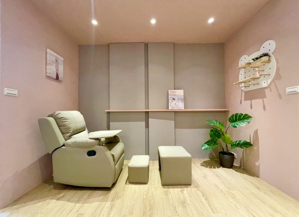高雄美業工作室出租_沐光_7001-s-美甲沙發