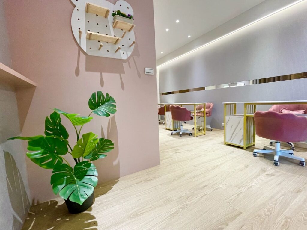 高雄美業工作室出租-美甲桌分租